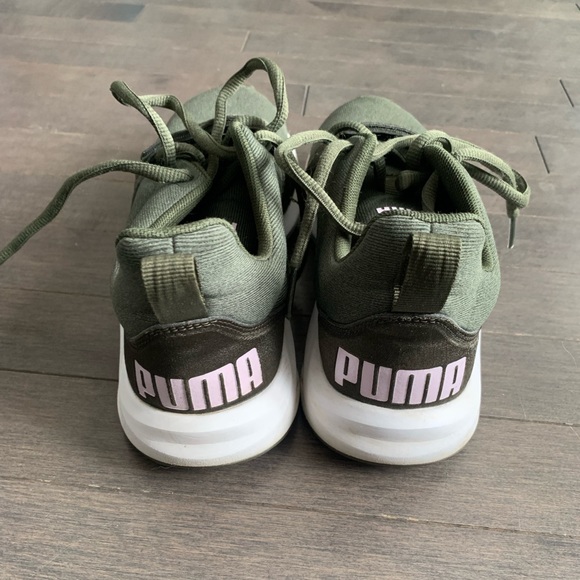 Women’s Green Puma Soft Foam Shoes Women’s 7.5 - Picture 3 of 9